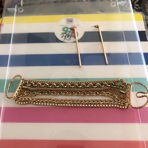 Gold earring and bracelet set